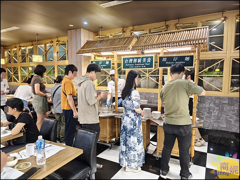 康橋商旅台南赤崁樓館|台南超值住宿從住房到退房都在吃！豐盛宵夜.早餐.24hr咖啡廳.免費洗衣烘衣免費停車.地理位置超棒