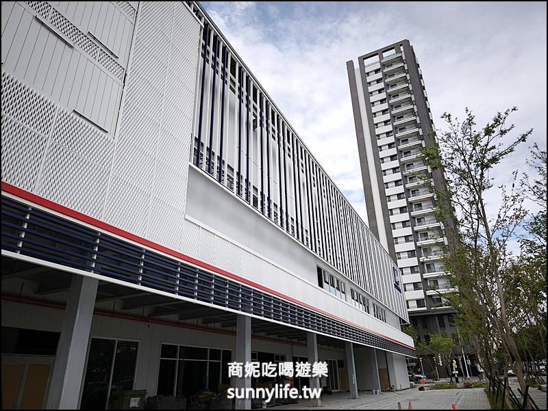 台中最新大全聯福利中心|台中東區新亮點！東區大全聯複合式旗艦店4層百貨商場交通便利，近火車站、秀泰、LALAPORT