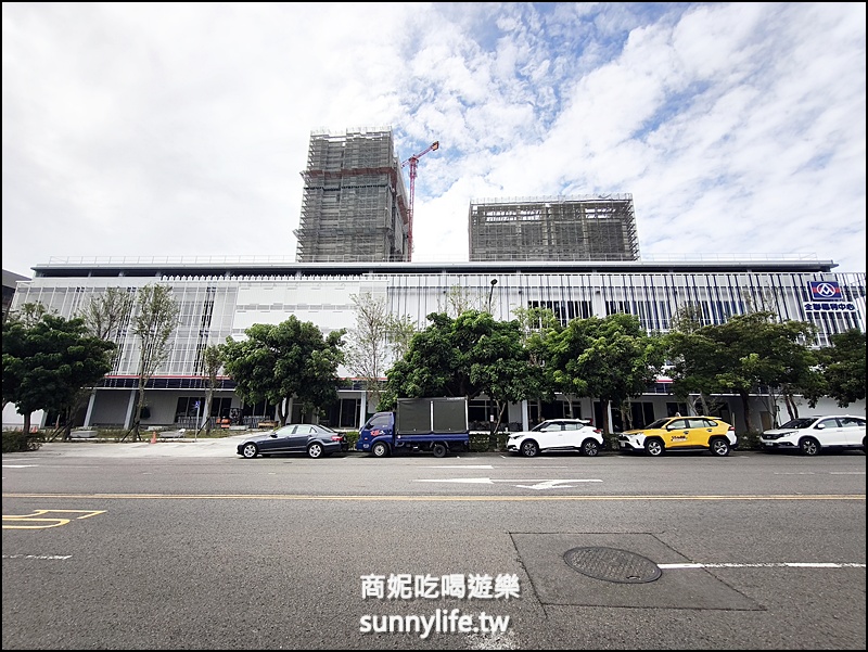 台中最新大全聯福利中心|台中東區新亮點！東區大全聯複合式旗艦店4層百貨商場交通便利，近火車站、秀泰、LALAPORT