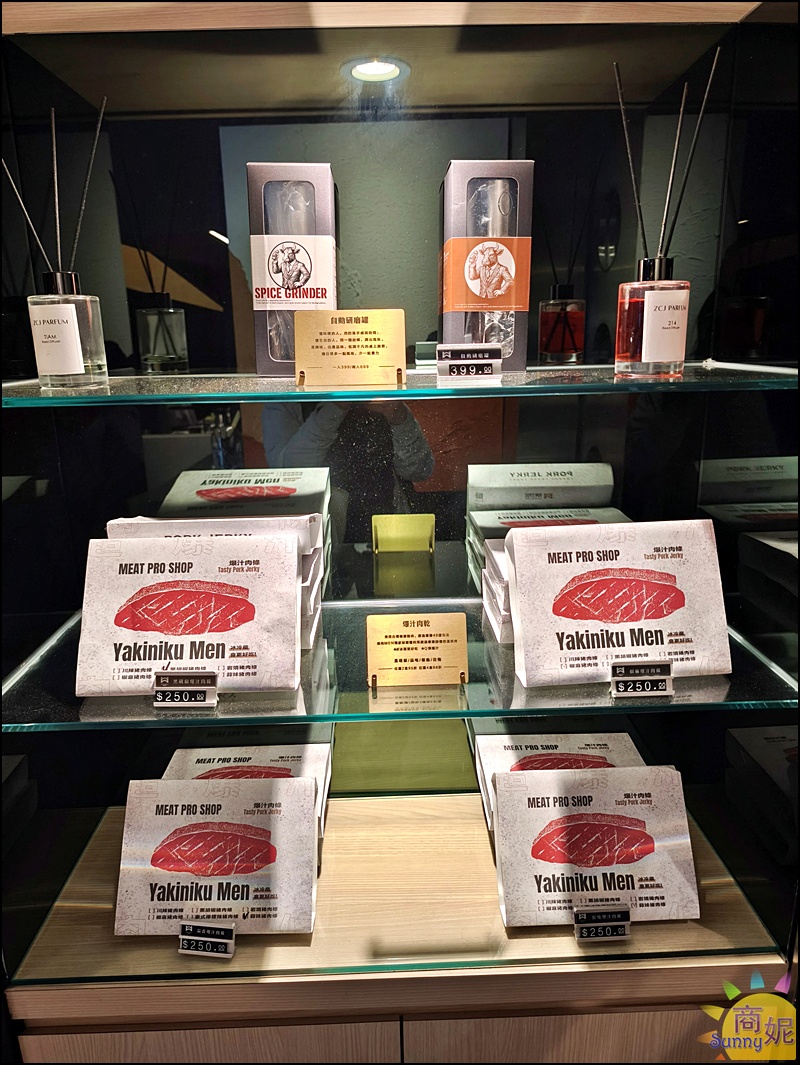 燒肉MEN朝富店|埔里超人氣燒肉進駐台中! 豐盛套餐爽嗑A5和牛F1紐約客,個人燒肉499元起享用哈根達斯、水耕生菜豪華自助吧吃到飽 燒肉MEN朝富店|埔里超人氣燒肉進駐台中! 豐盛套餐爽嗑A5和牛F1紐約客,個人燒肉499元起享用哈根達斯、水耕生菜豪華自助吧吃到飽