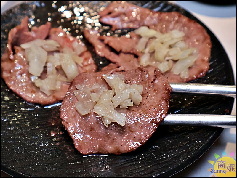 燒肉MEN朝富店|埔里超人氣燒肉進駐台中! 豐盛套餐爽嗑A5和牛F1紐約客，個人燒肉499元起享用哈根達斯、水耕生菜豪華自助吧吃到飽