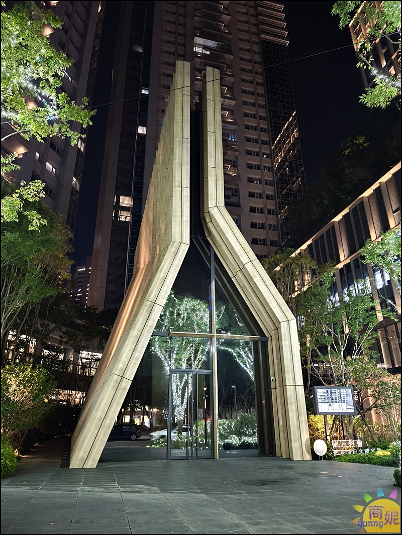 2025勤美草悟聖誕村|台中免費景點!7米飄雪聖誕樹.250公尺光之道.耶誕跨年最浪漫打卡點攻略 2025勤美草悟聖誕村|台中免費景點!7米飄雪聖誕樹.250公尺光之道.耶誕跨年最浪漫打卡點攻略