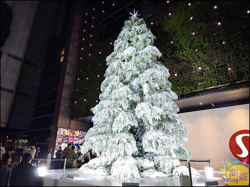 2025勤美草悟聖誕村|台中免費景點!7米飄雪聖誕樹.250公尺光之道.耶誕跨年最浪漫打卡點攻略 2025勤美草悟聖誕村|台中免費景點!7米飄雪聖誕樹.250公尺光之道.耶誕跨年最浪漫打卡點攻略