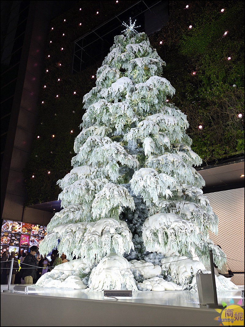 2025勤美草悟聖誕村|台中免費景點!7米飄雪聖誕樹.250公尺光之道.耶誕跨年最浪漫打卡點攻略 2025勤美草悟聖誕村|台中免費景點!7米飄雪聖誕樹.250公尺光之道.耶誕跨年最浪漫打卡點攻略