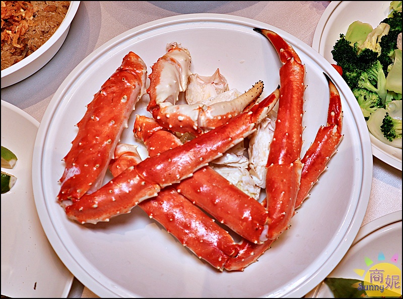 印月餐廳年菜外帶圍爐救星！當天現做經典三牲、海味桌菜、帝王蟹豪華盛宴，再送早鳥好禮