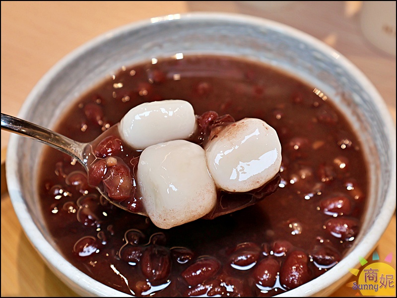 涼糧甜品|台中質感糧倉風甜品店!嚴選小農食材,必點白玉紅豆湯、方塊雪花冰,四季皆宜的下午茶推薦 涼糧甜品|台中質感糧倉風甜品店!嚴選小農食材,必點白玉紅豆湯、方塊雪花冰,四季皆宜的下午茶推薦