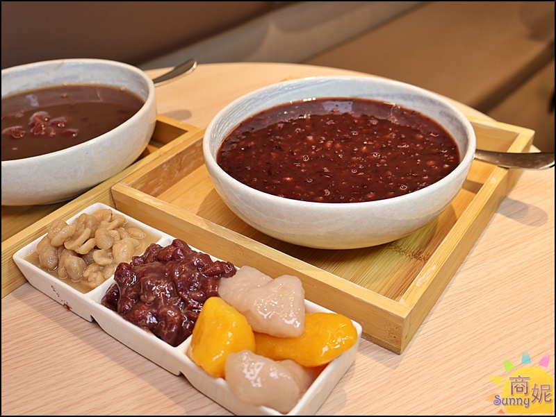 涼糧甜品｜台中質感糧倉風甜品店！嚴選小農食材，必點白玉紅豆湯、方塊雪花冰，四季皆宜的下午茶推薦