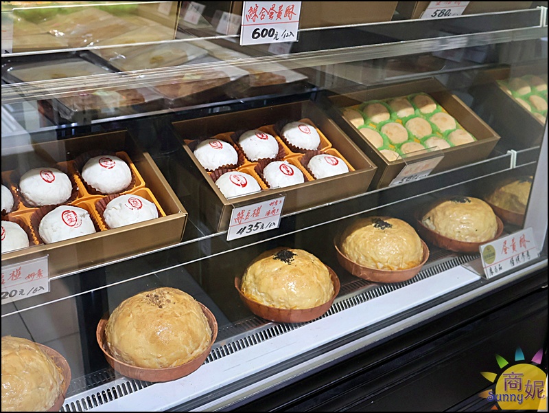 一六堂餅店|台中伴手禮推薦50年老店新滋味!金沙蛋黃酥、檸檬紅茶酥必買，還有買6送1超狂厚片吐司