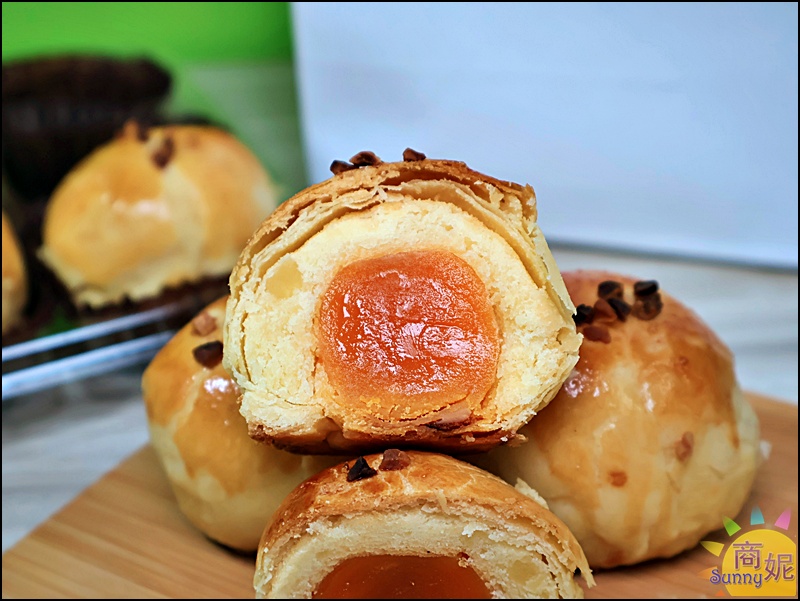 一六堂餅店|台中伴手禮推薦50年老店新滋味!金沙蛋黃酥、檸檬紅茶酥必買，還有買6送1超狂厚片吐司