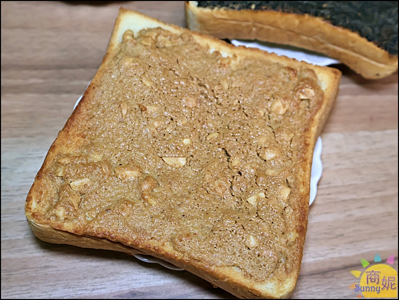 一六堂餅店|台中伴手禮推薦50年老店新滋味!金沙蛋黃酥、檸檬紅茶酥必買，還有買6送1超狂厚片吐司