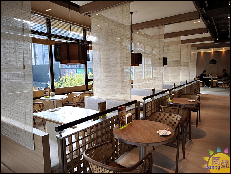 豐生茶館｜萬客什鍋新品牌！從早午餐到深夜火鍋，早上9點半營業到凌晨1點的高質感茶館