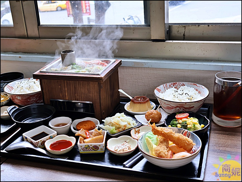 秋本家菜單|彰化超值日式定食.餐點取名幽默菜單好歡樂!便宜好吃份量多搭火車必吃