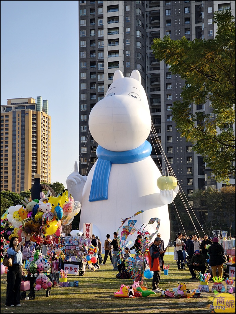 2026台中燈會|嚕嚕米姆明降臨台中！幸福蜜馬60米巨型極光主燈秀，姆明小提燈、7大展區交通懶人包