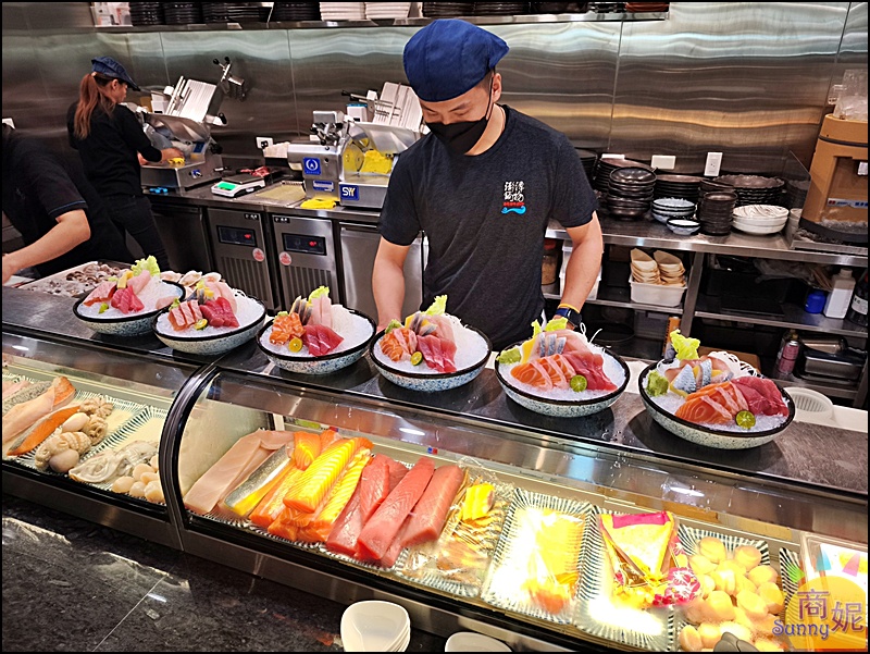 澎漁鍋物|草屯最美火鍋CP值爆表！澎湖產地直送海鮮澎湃上桌.職人握壽司.日本哈根達斯.手作蛋糕.特調飲品.附專屬停車場