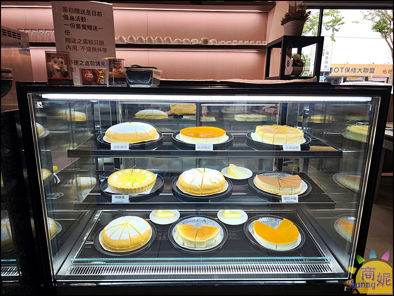 澎漁鍋物|草屯最美火鍋CP值爆表！澎湖產地直送海鮮澎湃上桌.職人握壽司.日本哈根達斯.手作蛋糕.特調飲品.附專屬停車場