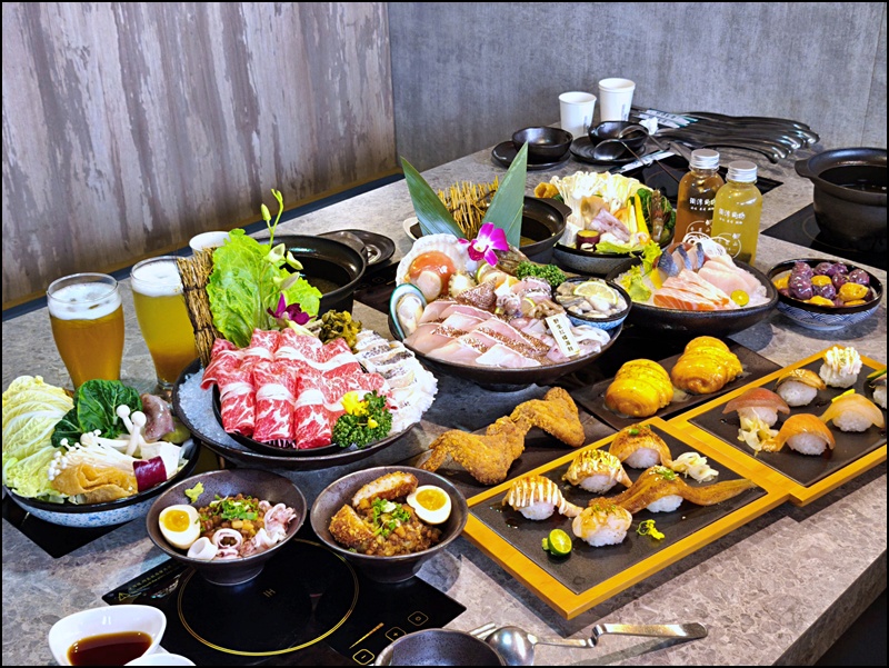 澎漁鍋物|草屯最美火鍋CP值爆表！澎湖產地直送海鮮澎湃上桌.職人握壽司.日本哈根達斯.手作蛋糕.特調飲品.附專屬停車場