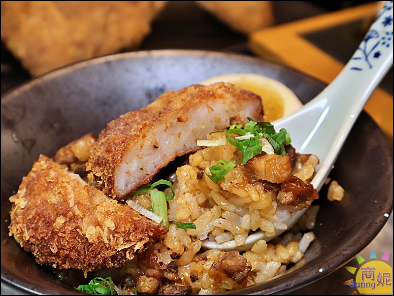 澎漁鍋物|草屯最美火鍋CP值爆表！澎湖產地直送海鮮澎湃上桌.職人握壽司.日本哈根達斯.手作蛋糕.特調飲品.附專屬停車場