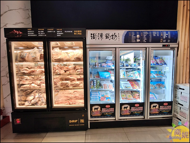 澎漁鍋物|草屯最美火鍋CP值爆表！澎湖產地直送海鮮澎湃上桌.職人握壽司.日本哈根達斯.手作蛋糕.特調飲品.附專屬停車場