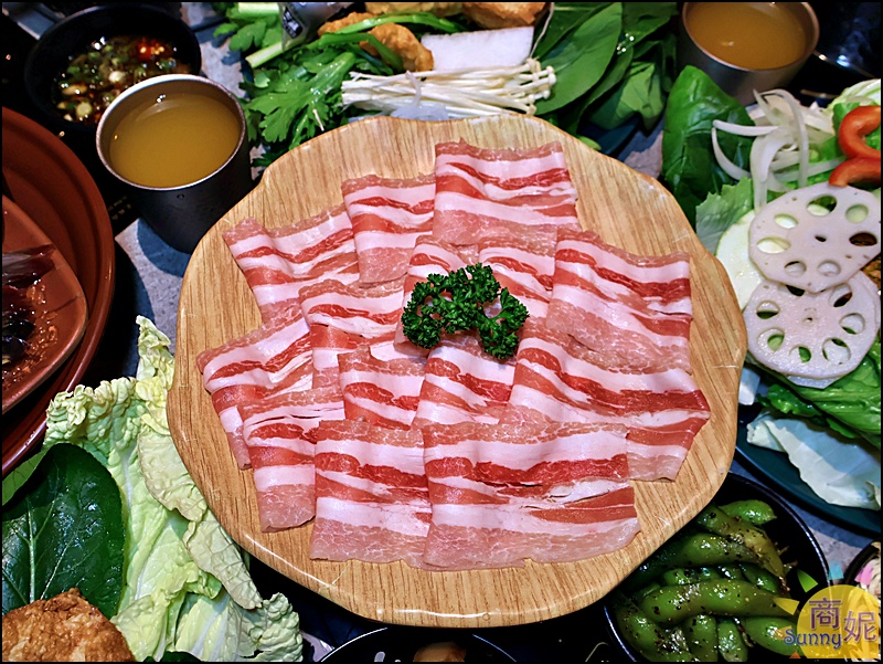 月團圓單人套餐推薦,粉嫩國產特選五花豬