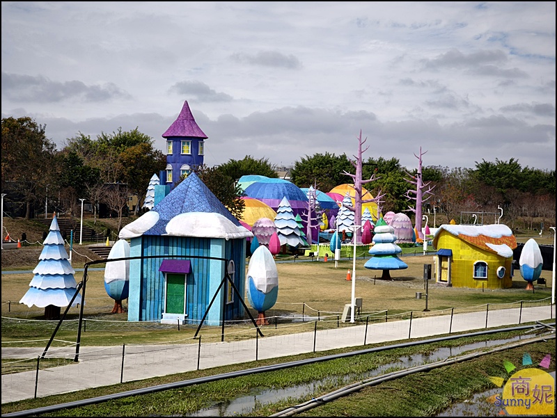 2026台中燈會|嚕嚕米姆明降臨台中！幸福蜜馬60米巨型極光主燈秀，姆明小提燈、7大展區交通懶人包