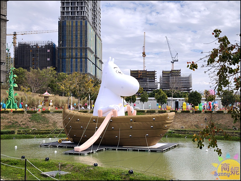 2026台中燈會|嚕嚕米姆明降臨台中！幸福蜜馬60米巨型極光主燈秀，姆明小提燈、7大展區交通懶人包