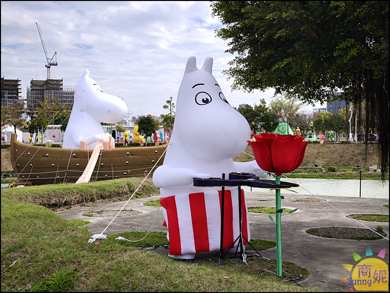 2026台中燈會|嚕嚕米姆明降臨台中！幸福蜜馬60米巨型極光主燈秀，姆明小提燈、7大展區交通懶人包