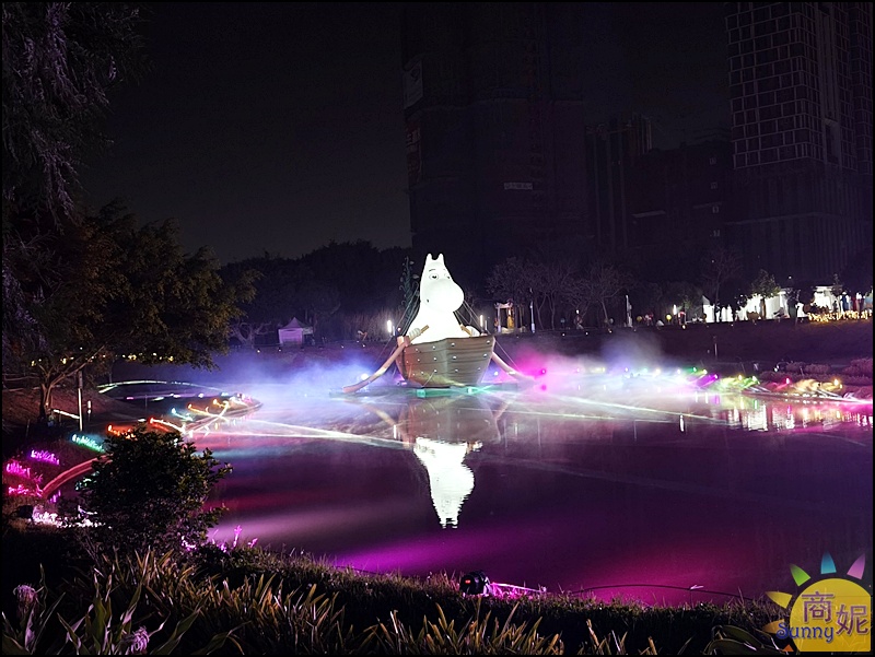 2026台中燈會|嚕嚕米姆明降臨台中！幸福蜜馬60米巨型極光主燈秀，姆明小提燈、7大展區交通懶人包
