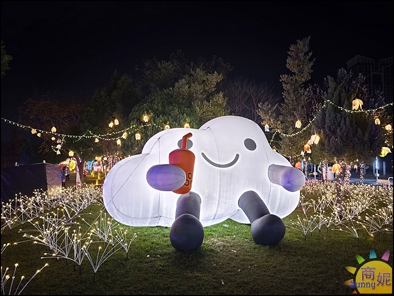 2026台中燈會|嚕嚕米姆明降臨台中！幸福蜜馬60米巨型極光主燈秀，姆明小提燈、7大展區交通懶人包