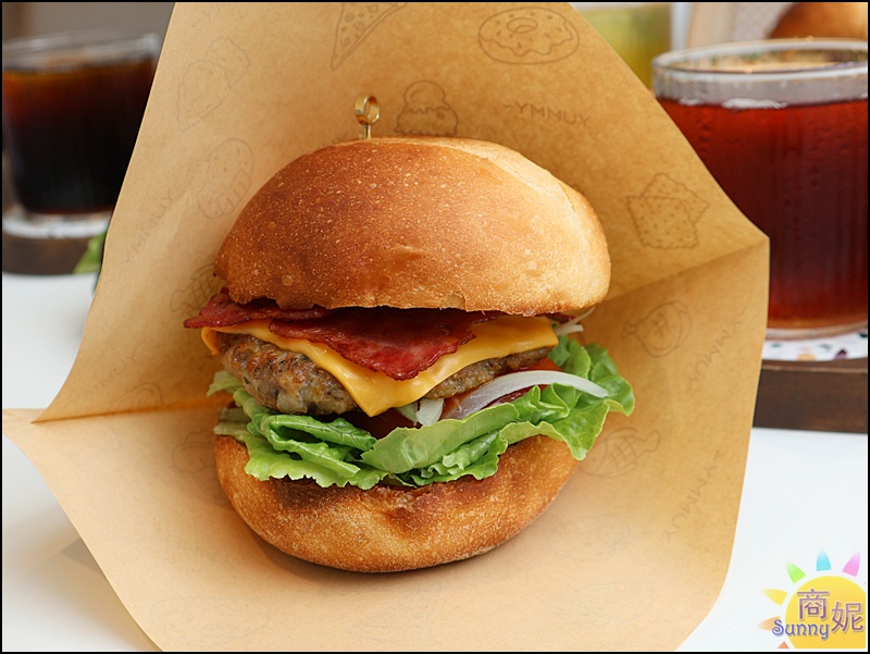 L’espace老陳小圓法漢堡專賣店|台中早午餐神級手作漢堡！國美館巷弄老宅吃過想再回訪.麵包控必吃限量小圓法