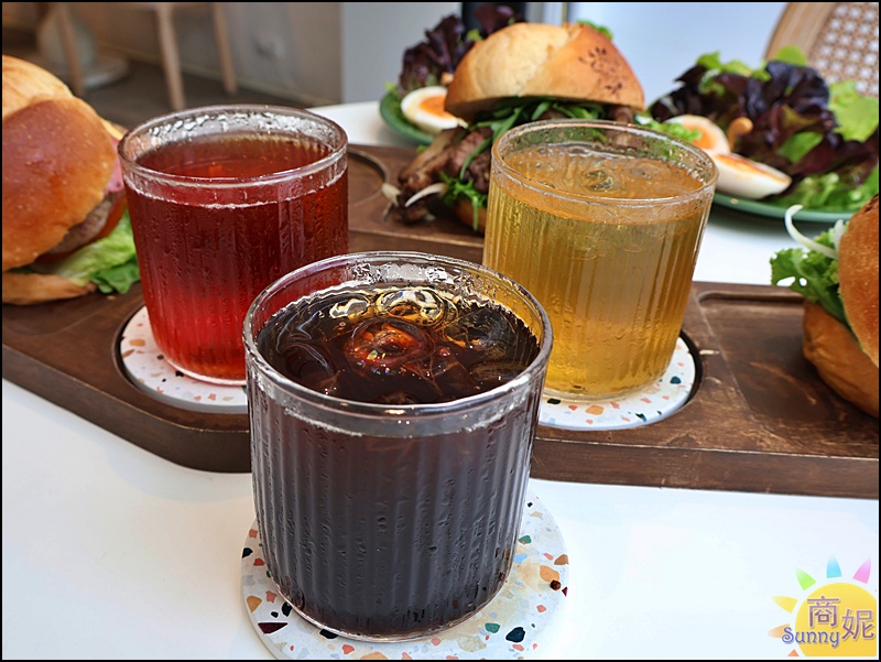 L’espace老陳小圓法漢堡專賣店|台中早午餐神級手作漢堡！國美館巷弄老宅吃過想再回訪.麵包控必吃限量小圓法