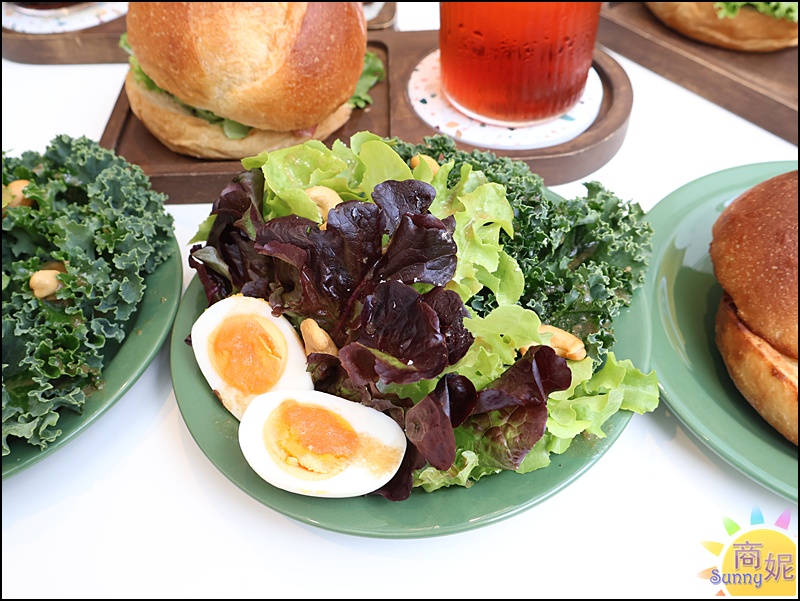 L’espace老陳小圓法漢堡專賣店|台中早午餐神級手作漢堡！國美館巷弄老宅吃過想再回訪.麵包控必吃限量小圓法