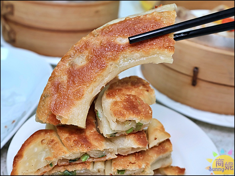 憶念點心堂|台中超值港式料理！五星主廚現點現做熱炒港點都厲害.價位不貴還免服務費