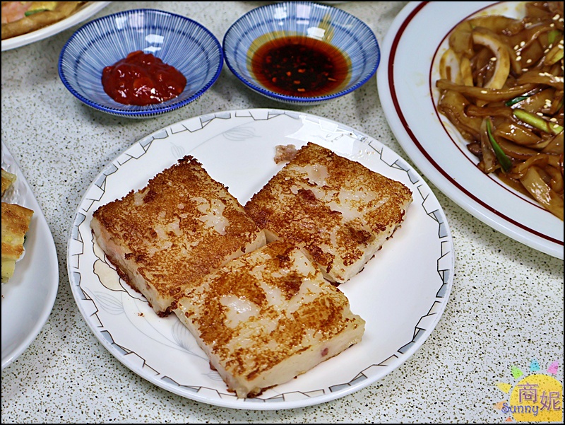 憶念點心堂|台中超值港式料理！五星主廚現點現做熱炒港點都厲害.價位不貴還免服務費