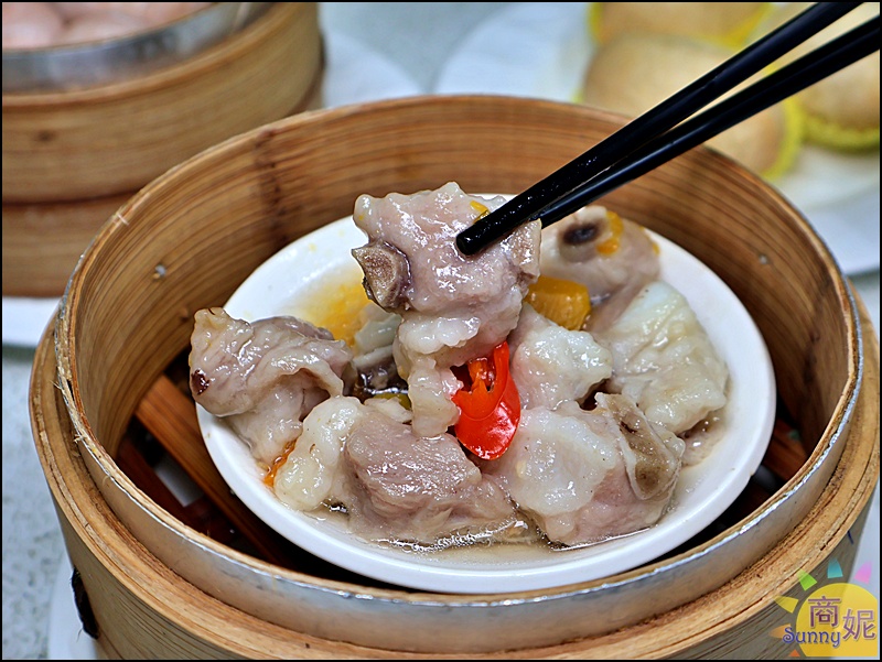 憶念點心堂|台中超值港式料理！五星主廚現點現做熱炒港點都厲害.價位不貴還免服務費