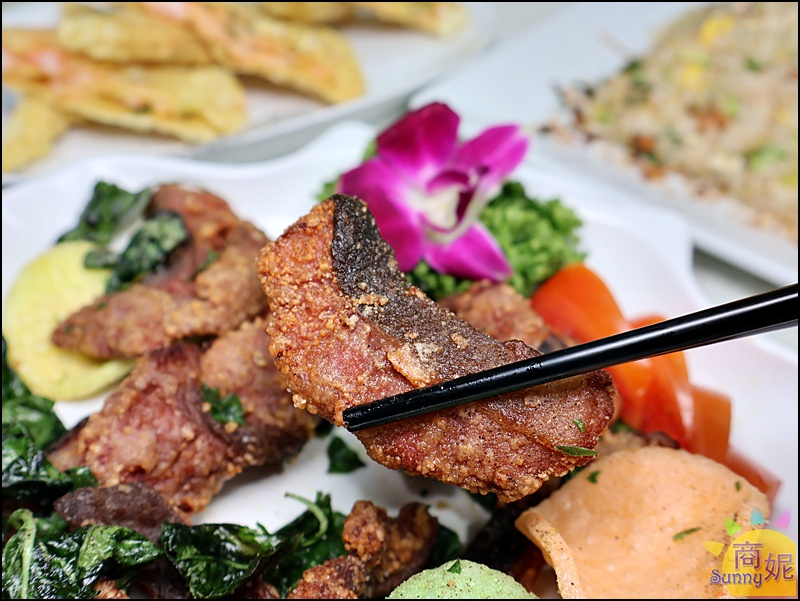 憶念點心堂|台中超值港式料理！五星主廚現點現做熱炒港點都厲害.價位不貴還免服務費