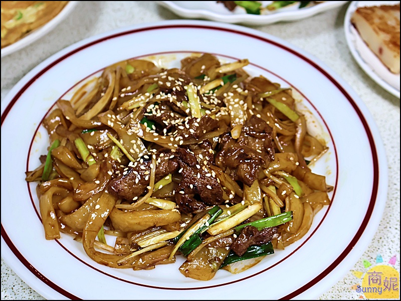 憶念點心堂|台中超值港式料理！五星主廚現點現做熱炒港點都厲害.價位不貴還免服務費