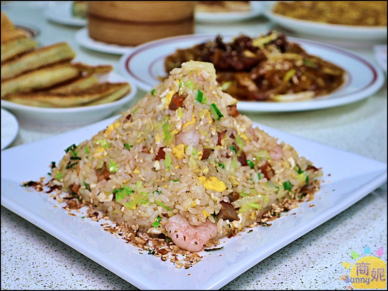 憶念點心堂|台中超值港式料理！五星主廚現點現做熱炒港點都厲害.價位不貴還免服務費