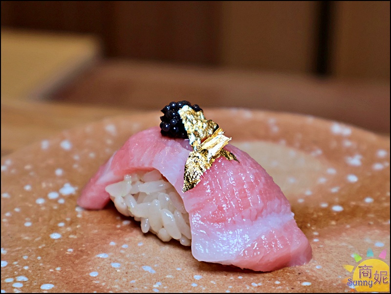 軒之饌|台中頂級Omakase無菜單料理推薦!一套將近20道美味還有免費KTV包廂,聚餐約會首選 軒之饌|台中頂級Omakase無菜單料理推薦!一套將近20道美味還有免費KTV包廂,聚餐約會首選