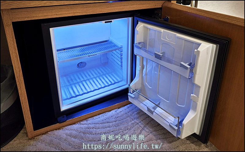 老爺會館台北南西|台北旅遊中山區便宜飯店推薦!近捷運、新光三越交通便利.含自助式早餐、24H咖啡廳、免費洗衣烘衣