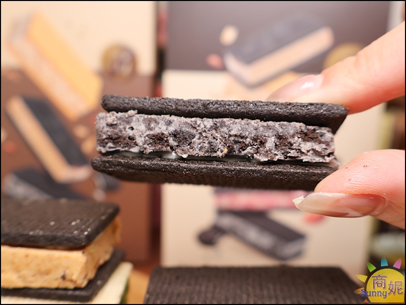 曉翮流域|厚餡夾心內餡厚到藏不住！台中伴手禮推薦，開賣秒殺的午茶首選最新6口味濃郁登場