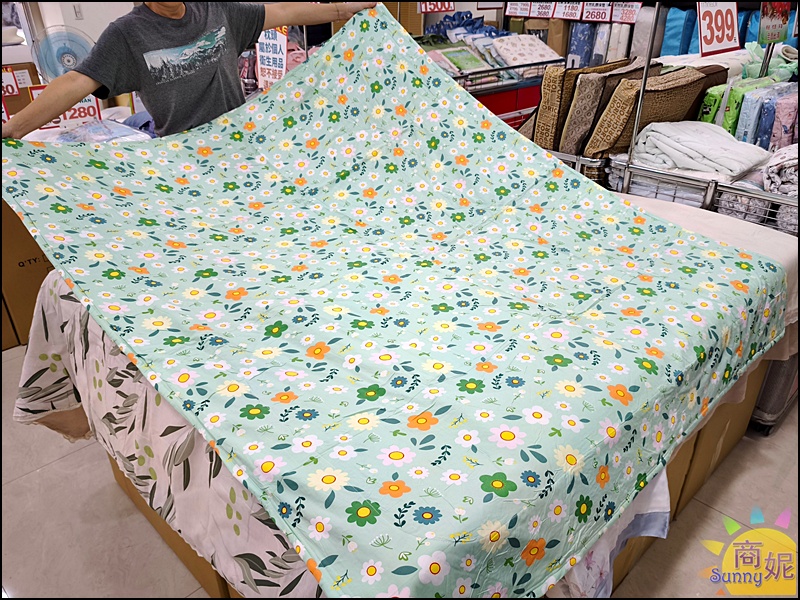 大甲寢具特賣！台中最便宜寢具 工廠直營換季出清天絲純棉床包組799起，涼被枕頭買一送一千元有找
