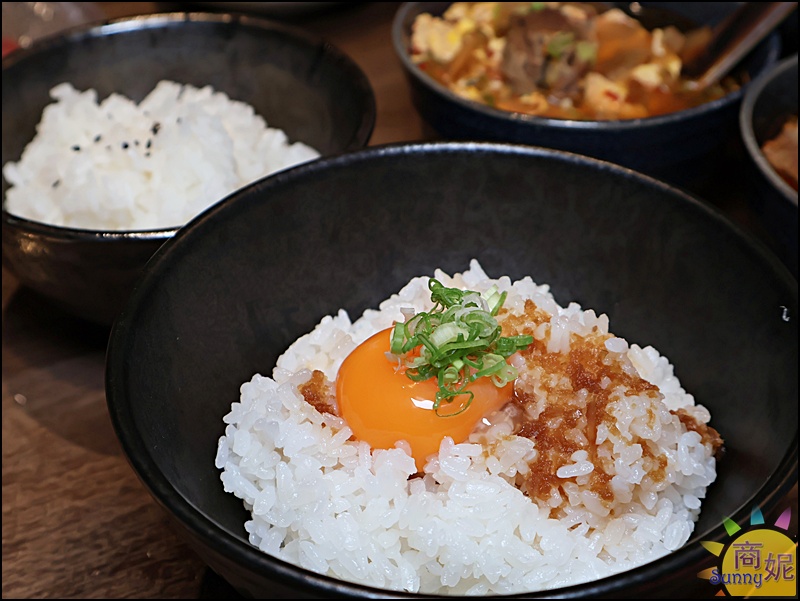 十六宅燒肉|台中燒肉推薦全程專人代烤!隱密老宅燒肉傳承溫哥華名店,品嘗高檔日本和牛全部位,精誠商圈美食約會餐廳首選(附菜單) 十六宅燒肉|台中燒肉推薦全程專人代烤!隱密老宅燒肉傳承溫哥華名店,品嘗高檔日本和牛全部位,精誠商圈美食約會餐廳首選(附菜單)