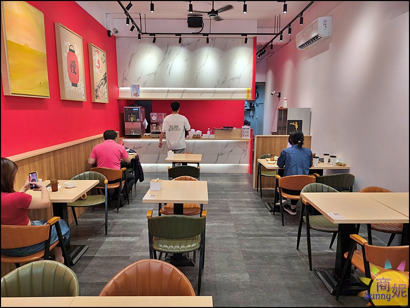 慢咖哩漢口店|台中北區美食平價咖哩定食139元起!玉米濃湯、霜淇淋、飲料吃到飽免服務費不限時 慢咖哩漢口店|台中北區美食平價咖哩定食139元起!玉米濃湯、霜淇淋、飲料吃到飽免服務費不限時