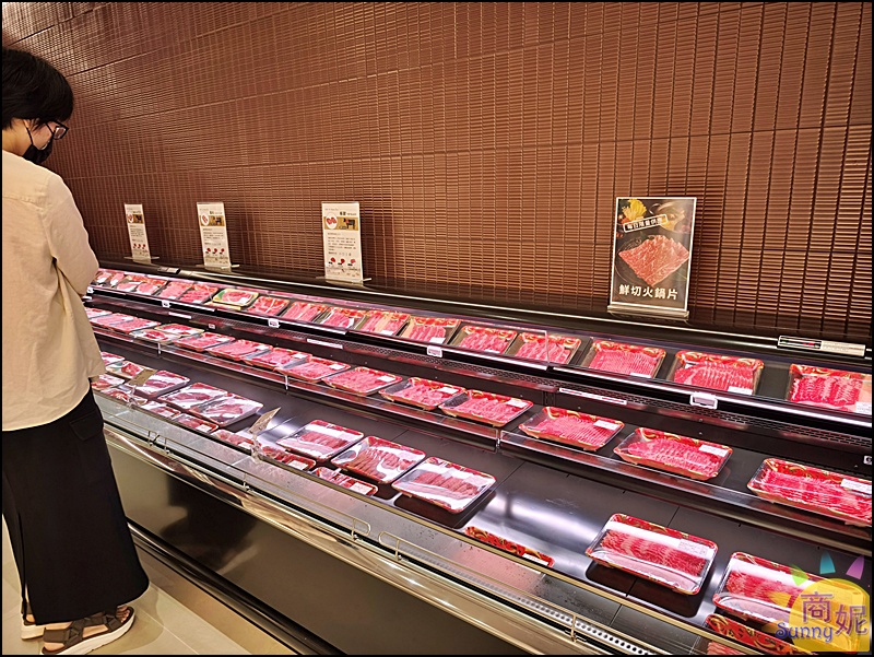 肉搏站北屯店｜台中最美肉品超市小家庭採買首選！平價高級肉品、客製化分切，舒適空間免費停車