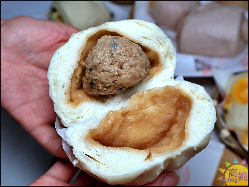 鼎Q包子｜沙鹿美食推薦20年老麵包子吃了不漲氣！肉包芋泥包饅頭口味多樣買10送1更划算