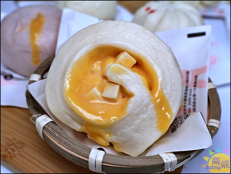 鼎Q包子｜沙鹿美食推薦20年老麵包子吃了不漲氣！肉包芋泥包饅頭口味多樣買10送1更划算