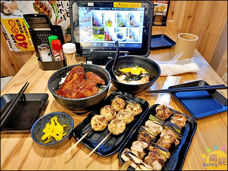 鳥貴族美村店｜日本超人氣平價串燒插旗台中勤美！串燒釜飯飲品全部均一價100元，優惠及菜單搶先看