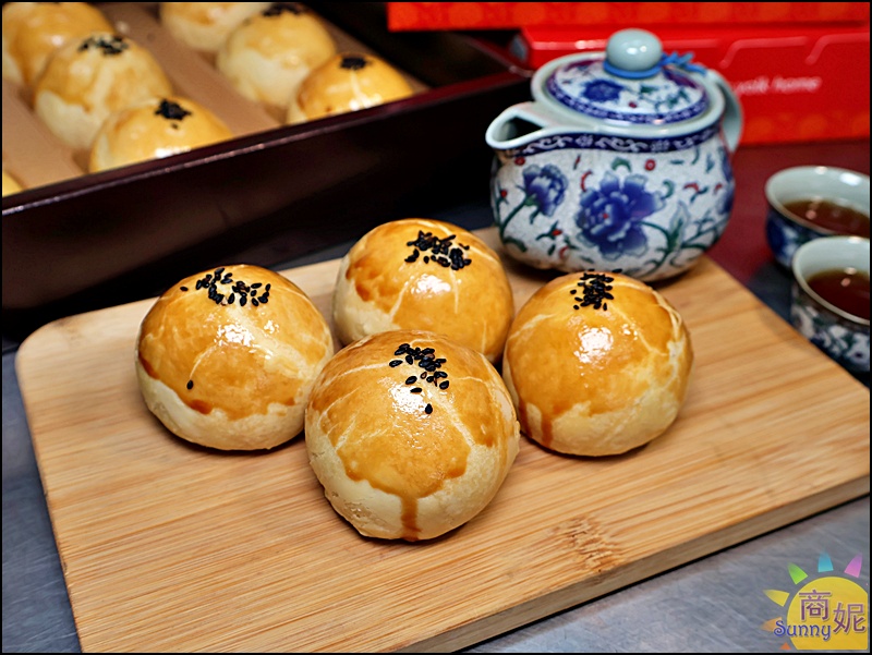 蛋黃家|台中蛋黃酥中秋節送禮食尚玩家推薦！平價美味媲美排隊名店吃過都說讚