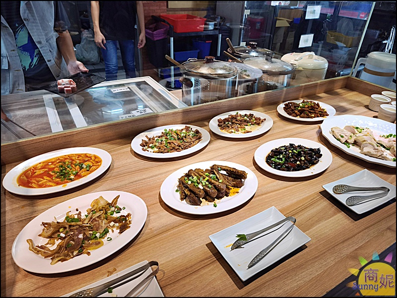 烤肉殿燒肉吃到飽｜台中399燒肉吃到飽！超狂自助吧超過60種肉品海鮮炸物港點熟食冰品甜點CP值大爆表