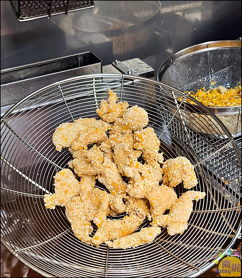 伙夫炸雞霧峰店｜霧峰平價美食爆汁炸雞！厚實大雞排65元雞翅6支100元，樹仁商圈中午就開賣CP值超高
